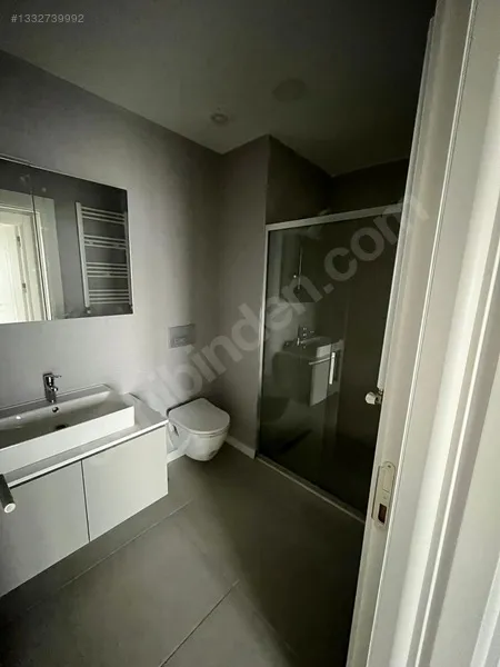 DünyaŞehir Kartal'da Deniz Manzaralı,Ebeveyn Banyolu Satılık 2+1 - Fotoğraf 6