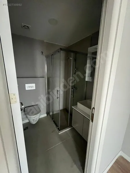 DünyaŞehir Kartal'da Deniz Manzaralı,Ebeveyn Banyolu Satılık 2+1 - Fotoğraf 10