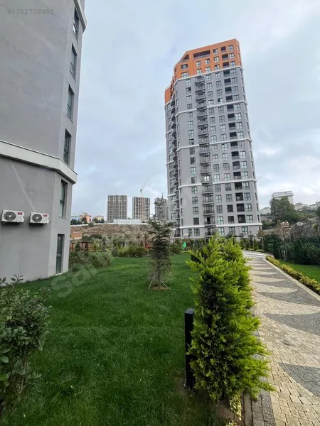 DünyaŞehir Kartal'da Deniz Manzaralı,Ebeveyn Banyolu Satılık 2+1 - Fotoğraf 12