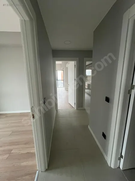 DünyaŞehir Kartal'da Deniz Manzaralı,Ebeveyn Banyolu Satılık 2+1 - Fotoğraf 3